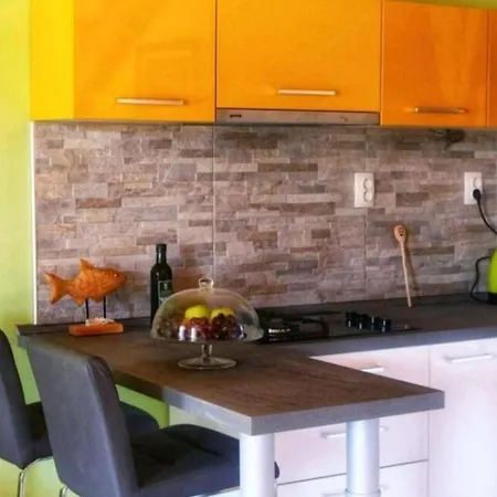 House Barbara 펜션 Lastovo